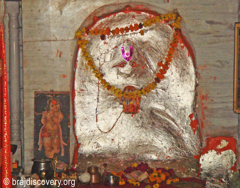 चित्र:Luteriya-Hanuman-Vrindavan-1.jpg