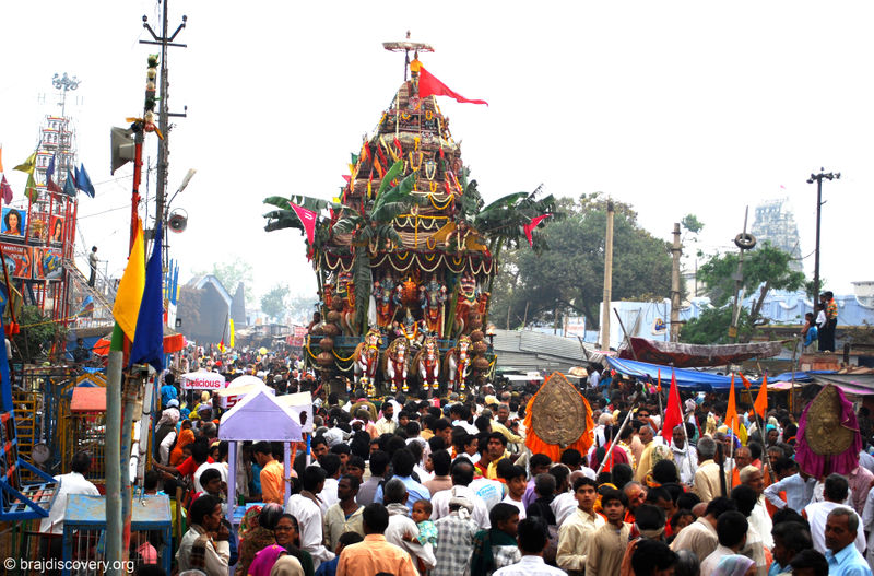 चित्र:Rath-Yatra-Rang-Ji-Temple-Vrindavan-Mathura-3.jpg