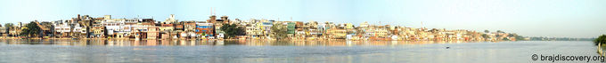 मथुरा नगर का यमुना नदी पार से विहंगम दृश्य