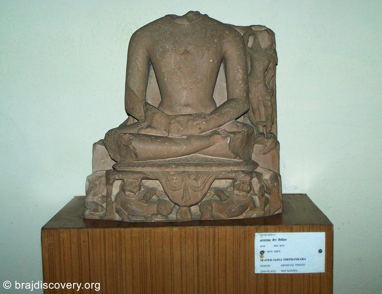 चित्र:Seated-Jain-Tirthankara-Jain-Museum-Mathura-11.jpg