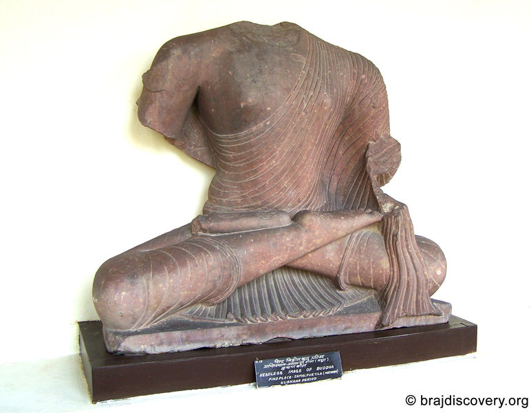 चित्र:Headless-Image-of-Buddha-Mathura-Museum-22.jpg