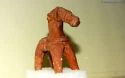 Sunga-dynasty-terracottas-2.jpg